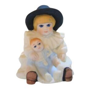 Jan Hagara Sharice & Lee Baby Doll Figurine Mini Porcelain 1.5" Limited New Box